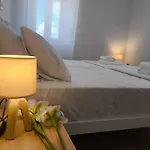 Stone Deluxe Lefkada بيت للعطل *