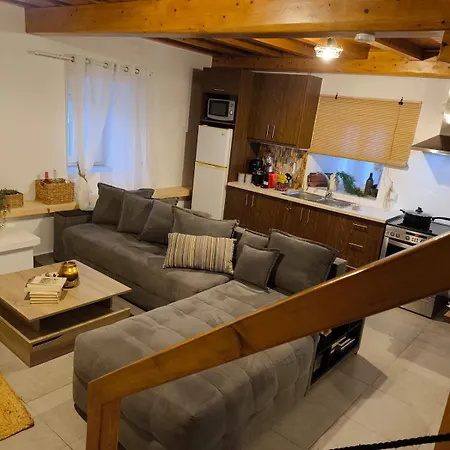 Stone Deluxe Lefkada 펜션 *