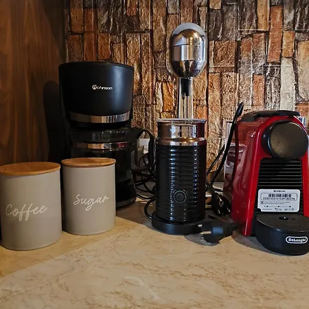 Stone Deluxe Lefkada * Lazaráta