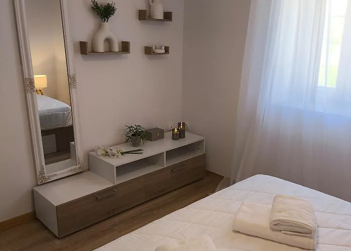 Stone Deluxe Lefkada Lazaráta